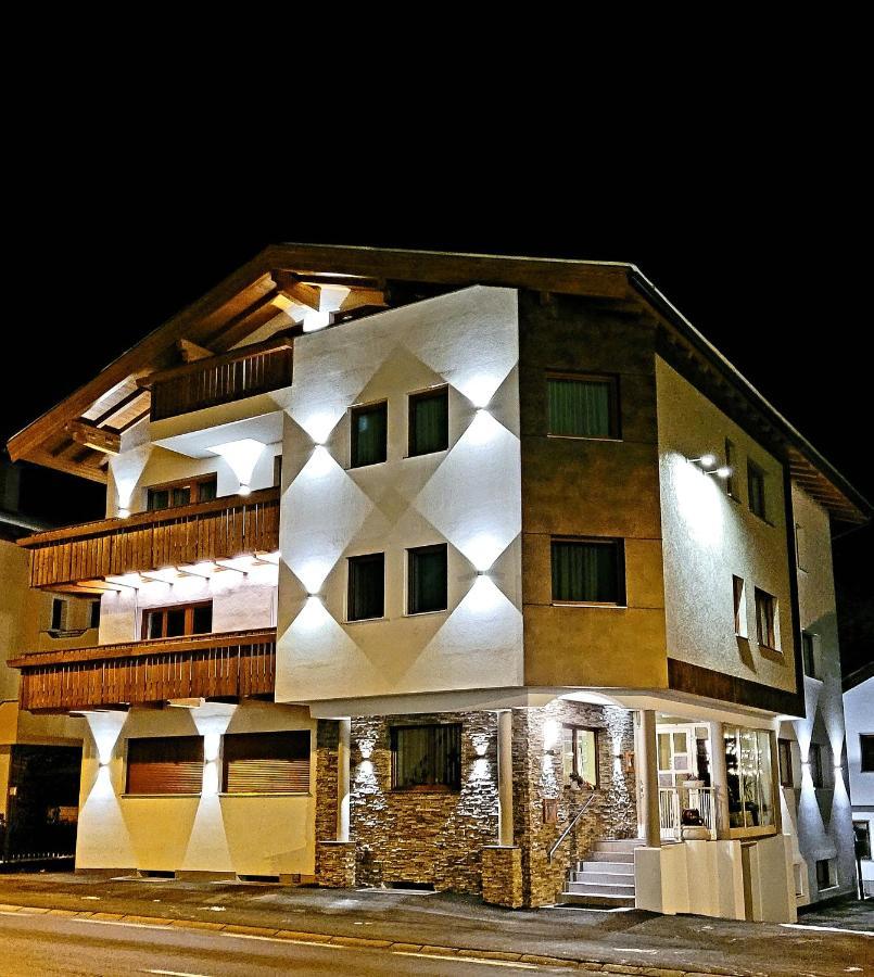 Apart Garni Jaegerheim Bed and Breakfast Kappl  Exterior foto